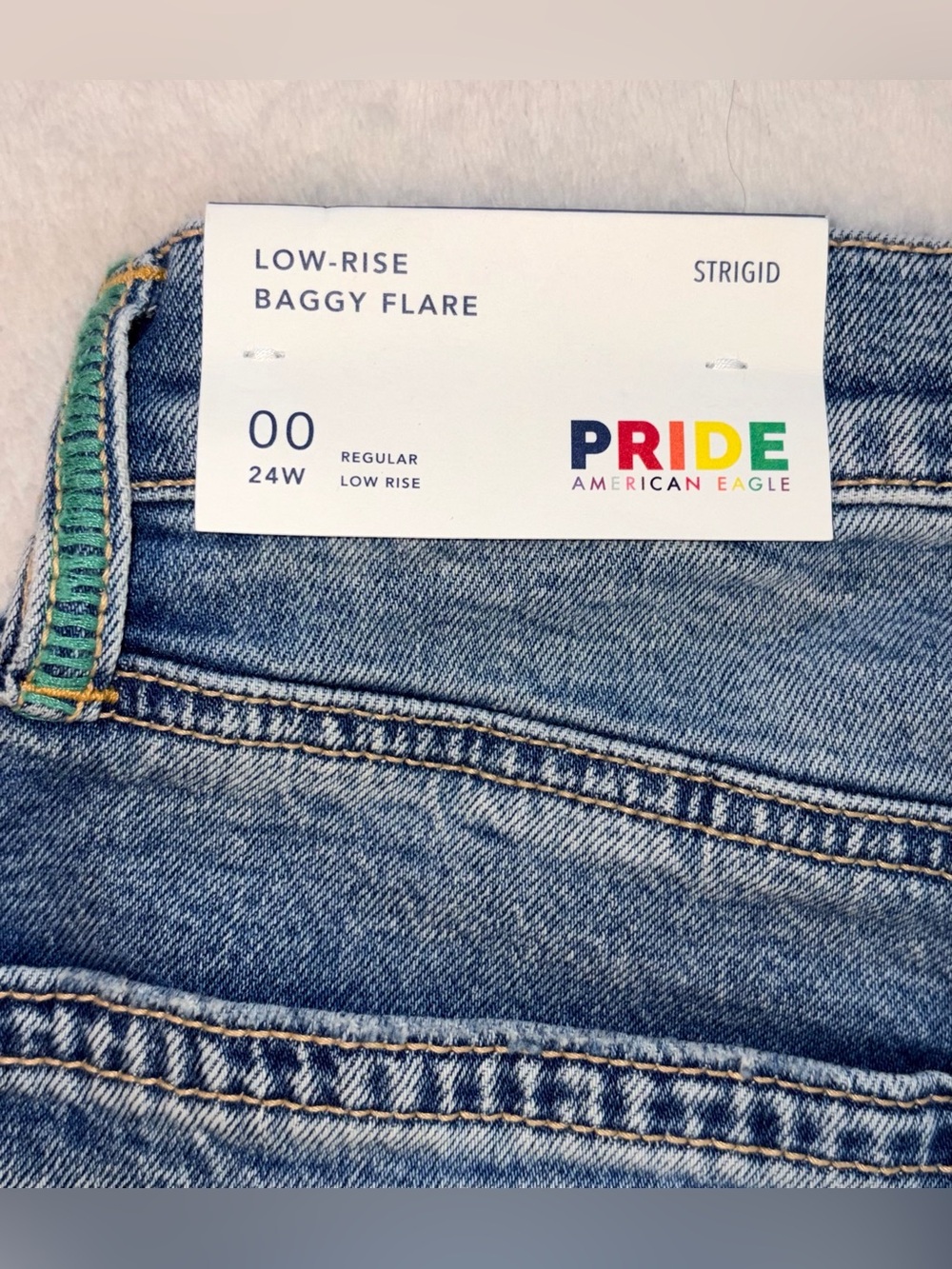 American Eagle PRIDE Low Rise Baggy Flare Jeans sz 00 NWT! ๐ - Picture 3 of 12
